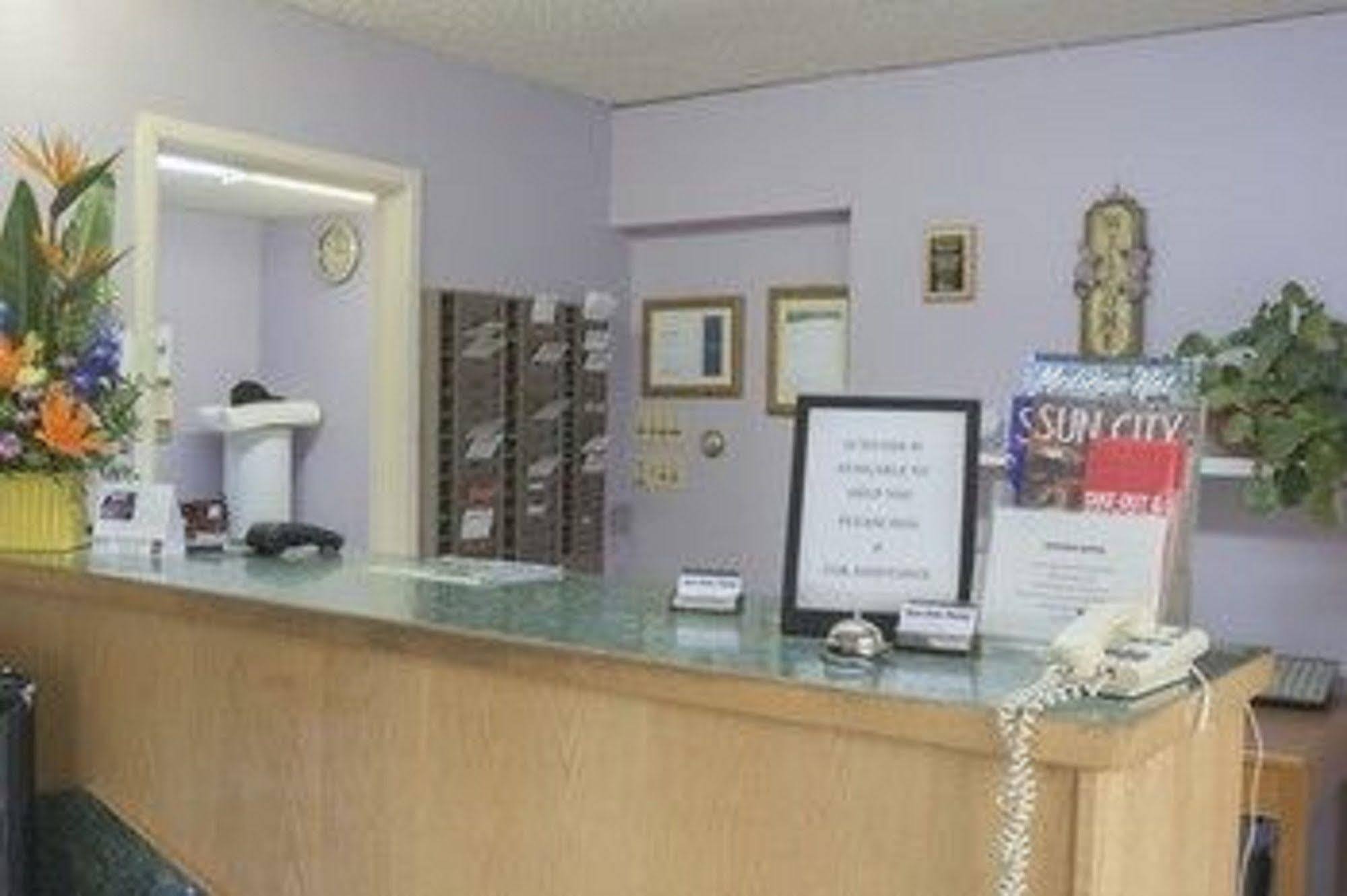 מדיסין הט Sun-Dek Motel מראה חיצוני תמונה